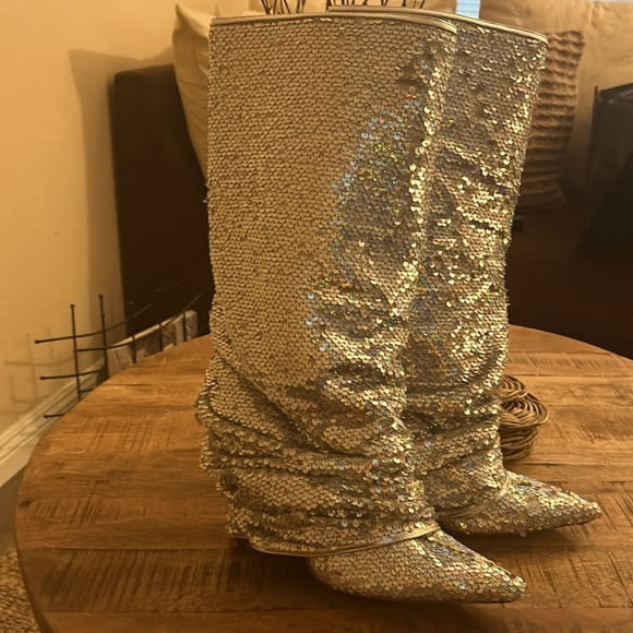 Azalea Wang Boots - Picture 4 of 4